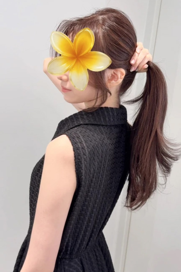 『弓原さなさん』現役女子大生🍒透明感を極めた美女です！