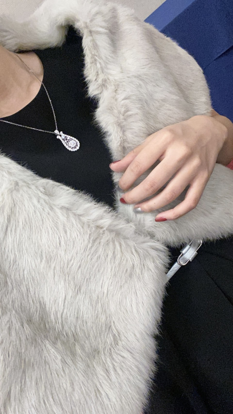 初めての結婚式参列💍 蓮実 になの投稿画像